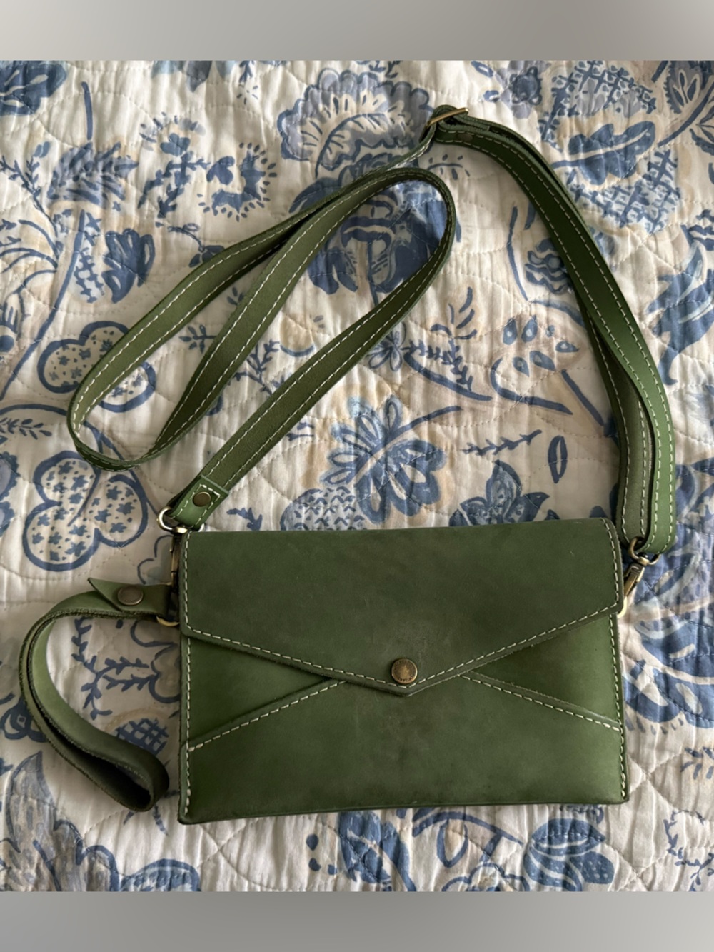 Portland Leather Goods Green Leather Envelope Wallet Clutch